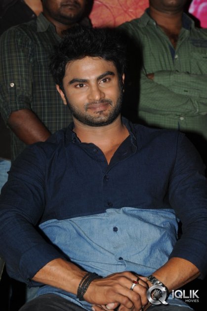 Hrudayam-Ekkadunnadi-Movie-Audio-Launch